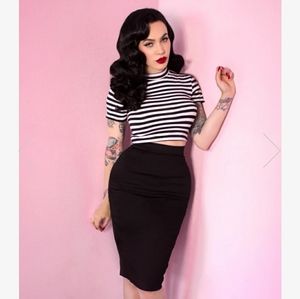 BNWOT VIXEN-Micheline Pitt Skirt
